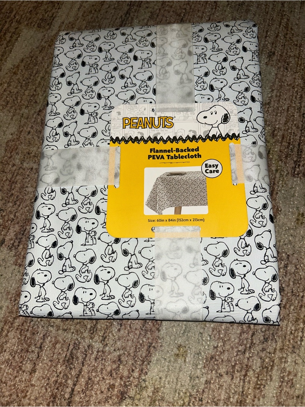 Peanuts Snoopy Tablecloth